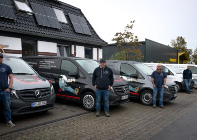 Fahrzeuge der Rohrreinigung Schwarz