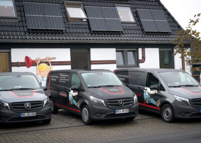 Fahrzeuge der Rohrreinigung Schwarz